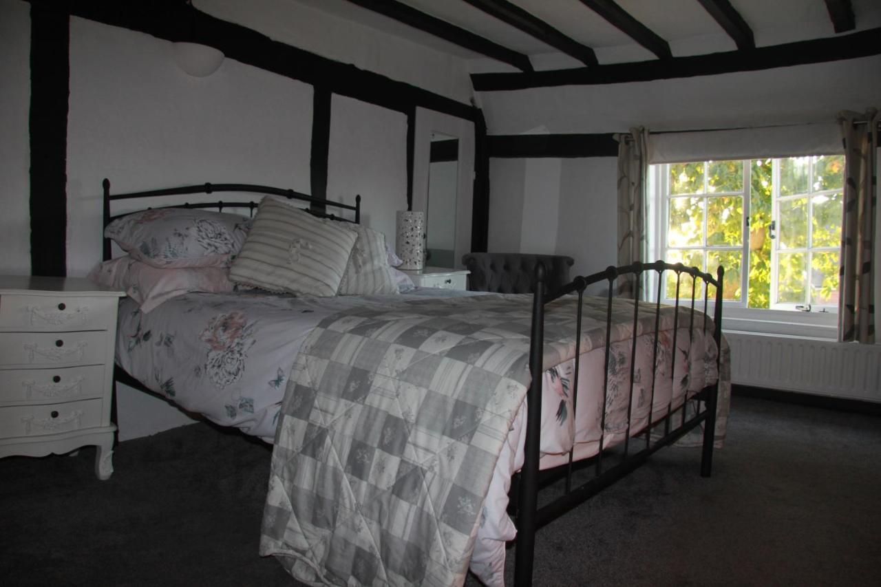 Hotel Rose And Crown Mayfield  Esterno foto